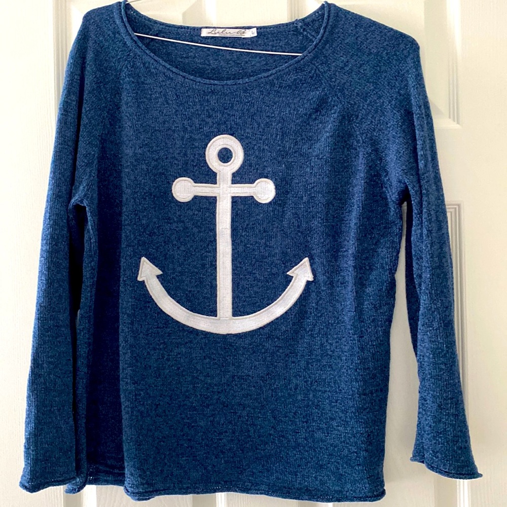 LuluB Lightweight knit sweater NWOT